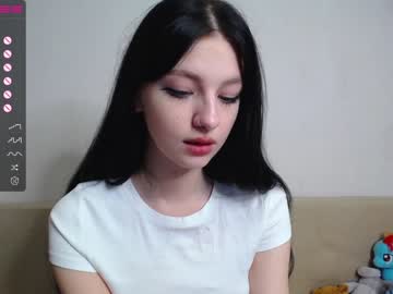 latina cam girl shycinderella image #1915607