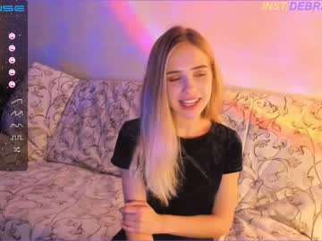 latina cam girl debragrace image #1945374