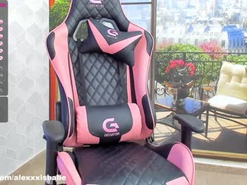 latina cam girl alexislove007 image #657371