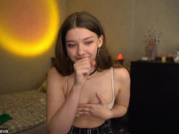 latina cam girl coyness_geneva image #955876