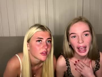 latina cam girl ariazulx image #4686691