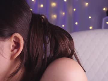 latina cam girl helenmoors image #3566277