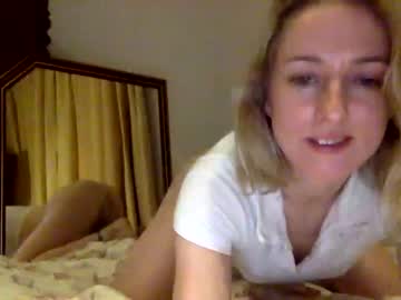 latina cam girl villanellee image #817802