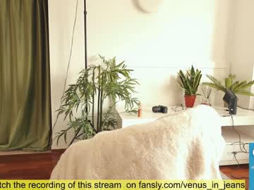 latina cam girl venus_in_jeans image #4226634