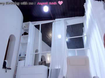 latina cam girl miss_diamond__ image #1643783