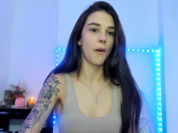 latina cam girl hotfallingdevil image #2383455