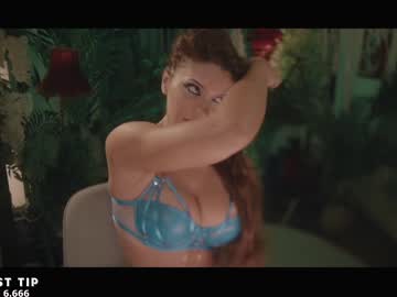 latina cam girl rougeoud image #3459158