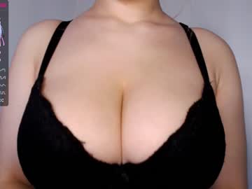 latina cam girl annamooree image #2811684
