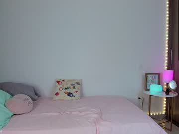 latina cam girl mila_1 image #1086938