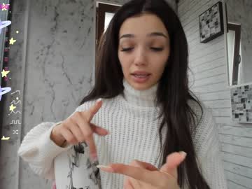 latina cam girl sassyt33n image #4144546