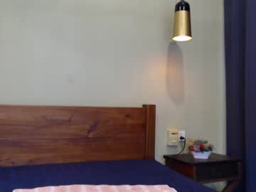 latina cam girl hersheys_aran image #2715460