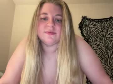 latina cam girl shelbertbabe image #4063017