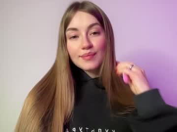 latina cam girl strawberryjamx image #2467463