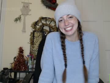 latina cam girl _heytheredelilah image #2199782