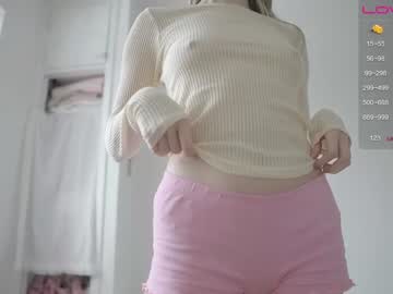 latina cam girl pureangeldolores image #3973020