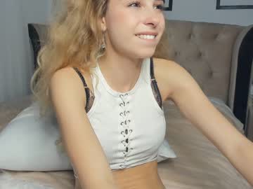 latina cam girl xterribly_cutex image #3477339