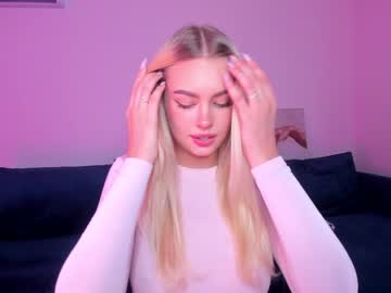 latina cam girl 8a8y_nura image #1403651