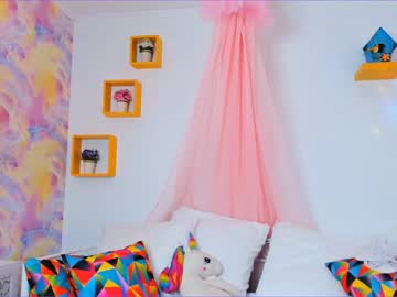 latina cam girl leila_moors image #1243