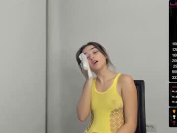latina cam girl omiliver image #363240