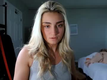 latina cam girl lolaabunnyxo image #2837344