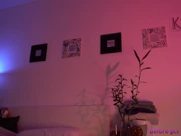 latina cam girl kronniekray image #835821