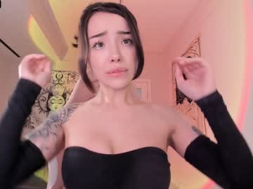 latina cam girl uhhottie image #4154530