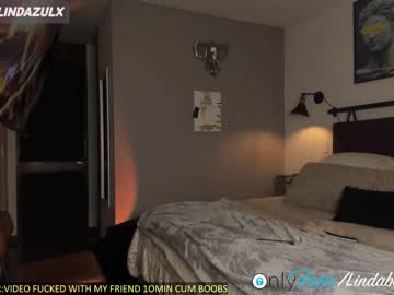 latina cam girl lindabluee image #4445125