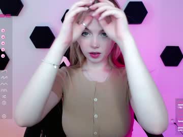 latina cam girl small_blondee image #2839487
