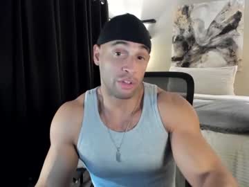 latina cam man seanzevran image #4154289