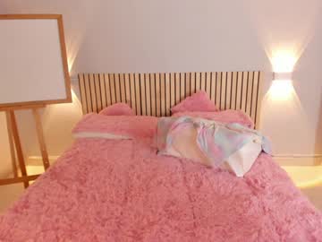latina cam girl little_effy18 image #2819625