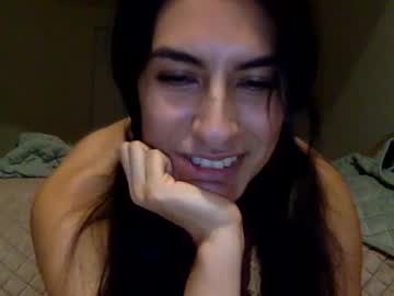 vibingwithchloe latina cam