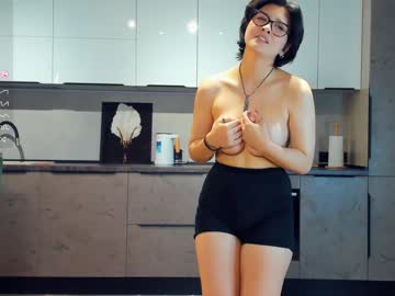 latina cam girl melt_my_heart image #3567923