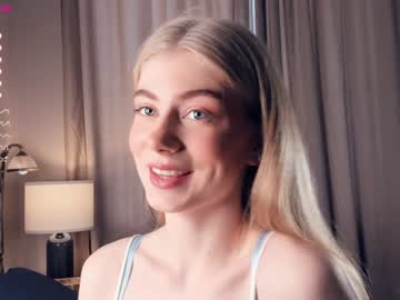latina cam girl kateharrise image #2992220