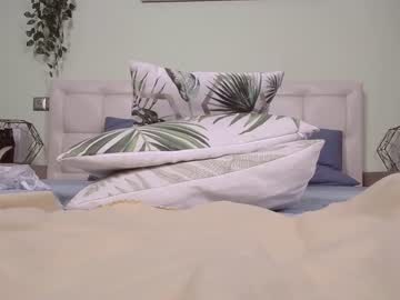 latina cam girl courtney_luv image #2783496