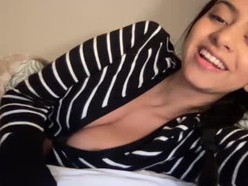 latina cam girl mayahepburn image #1842142