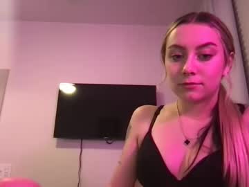 latina cam girl adorable_alexa image #4674152