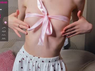 latina cam girl happiness_call image #3202951
