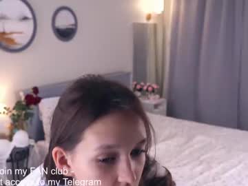 latina cam girl edlaale image #4642857