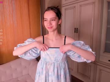 latina cam girl happiness_call image #2768123
