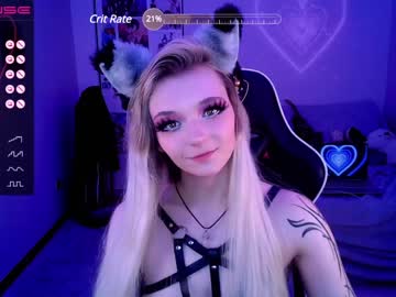 latina cam girl _b_a_n_s_h_e_e_ image #3091364