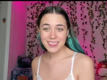 latina cam girl fairyinthewild image #3584919