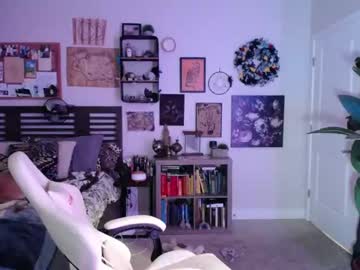 latina cam girl monstrumologist image #2810725