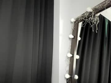 latina cam couple vivi_beam image #2306934