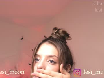 latina cam girl lesi_moon image #3731952