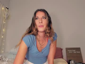 latina cam girl audrey_ image #3195358