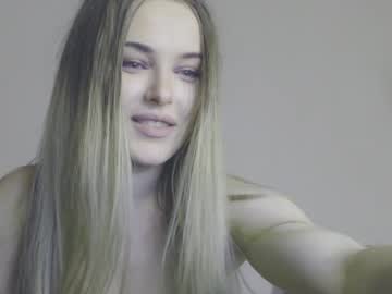 latina cam girl petit_kaka image #379914