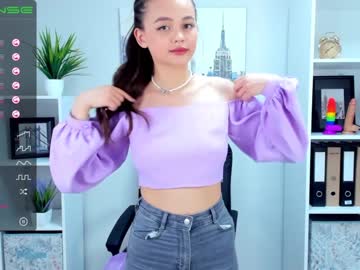 latina cam girl cleo_one image #222122