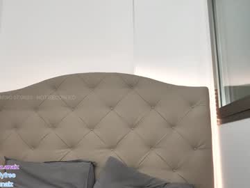 latina cam girl bunnyblondy image #3307300