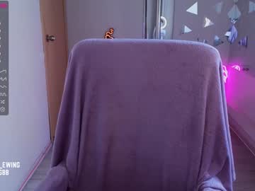 latina cam girl lily_ewing image #3127843