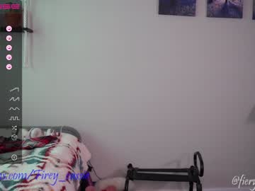 latina cam girl fiery_redhead image #2695420